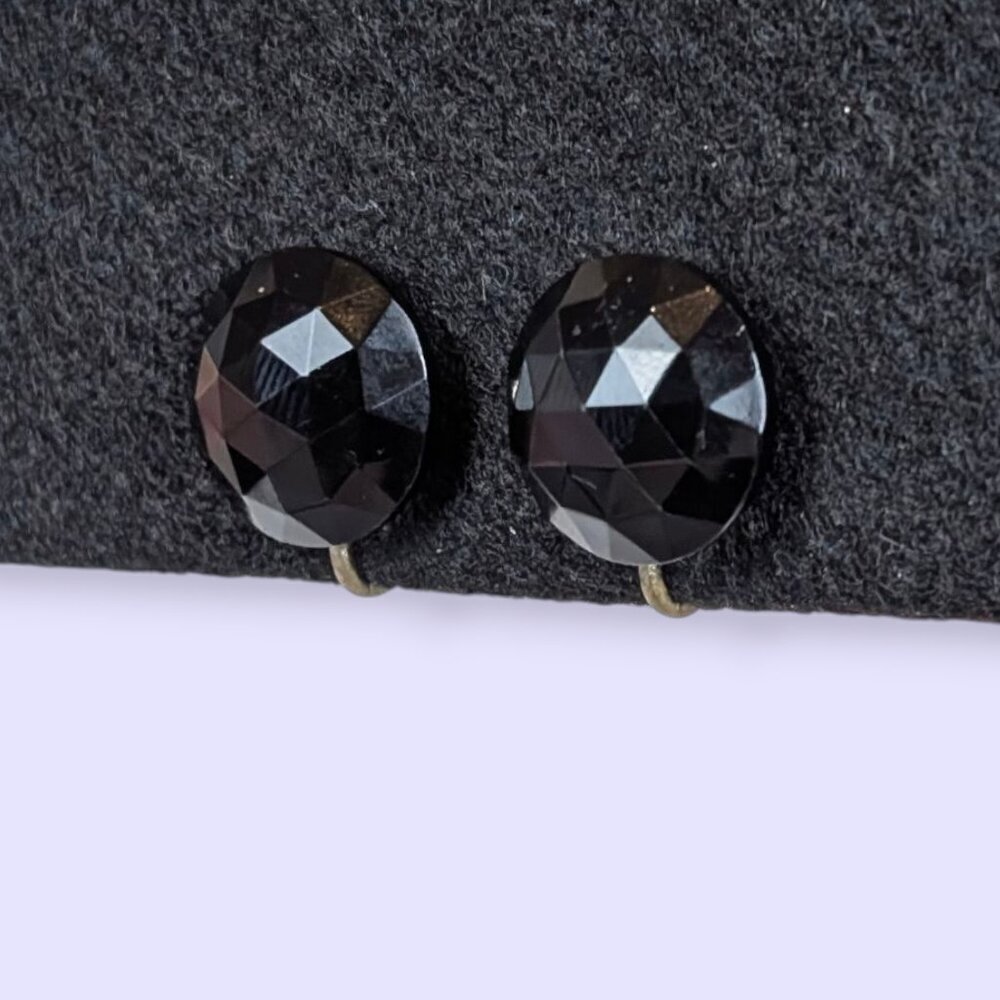 V. Faceted Black Glass Cabochon Earrings